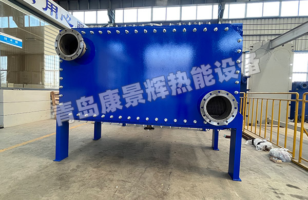 除了換熱面積，板式換熱器選型還需考慮哪些因素？