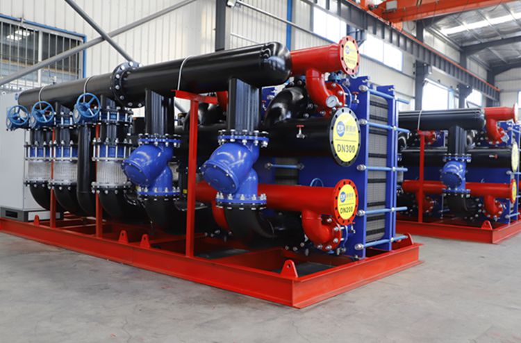 小區(qū)供暖設(shè)備-換熱站機(jī)組安裝完成！